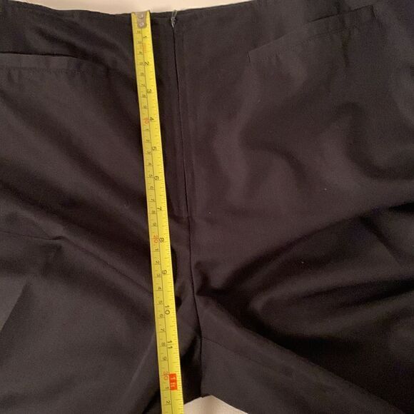 BCBG Rayon Blend Straight Leg Lightweight Black Pants Size 14 - Picture 3 of 13